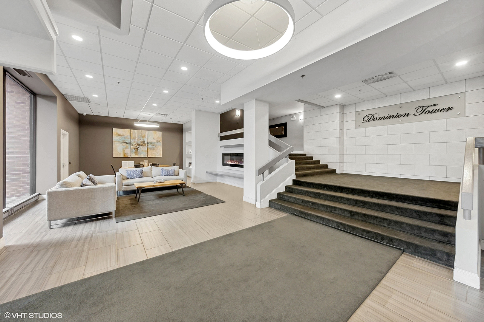 465 W Dominion Drive Unit: 903