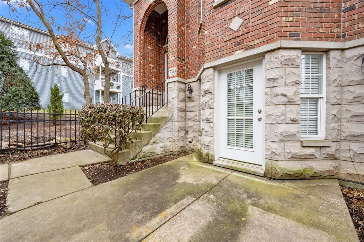 720 Prescott Court Unit: 720