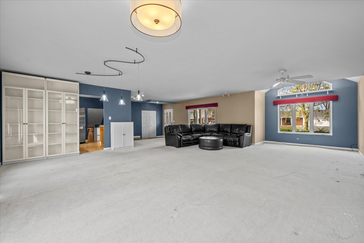 1120 N Brainard Street