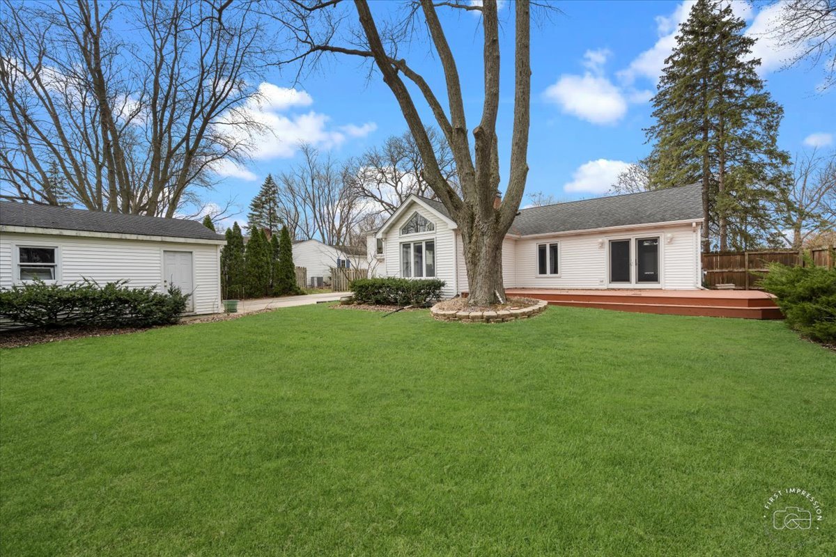 1120 N Brainard Street