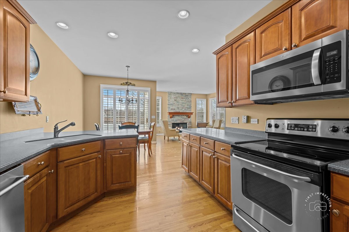 1384 Mansfield Drive