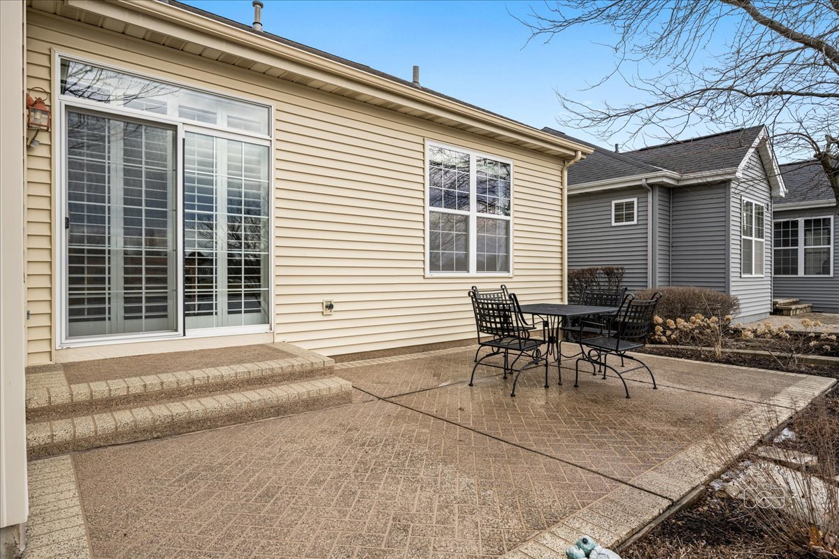 1384 Mansfield Drive