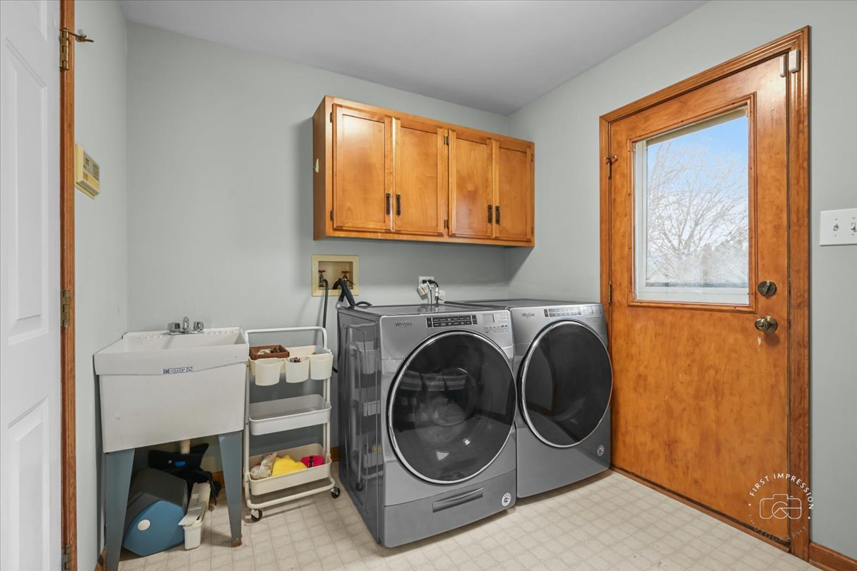 2451 Whitehall Court