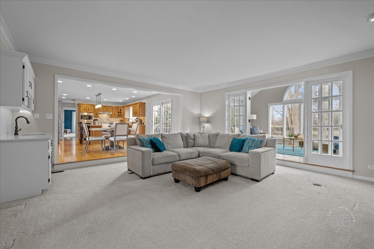 1617 Imperial Circle