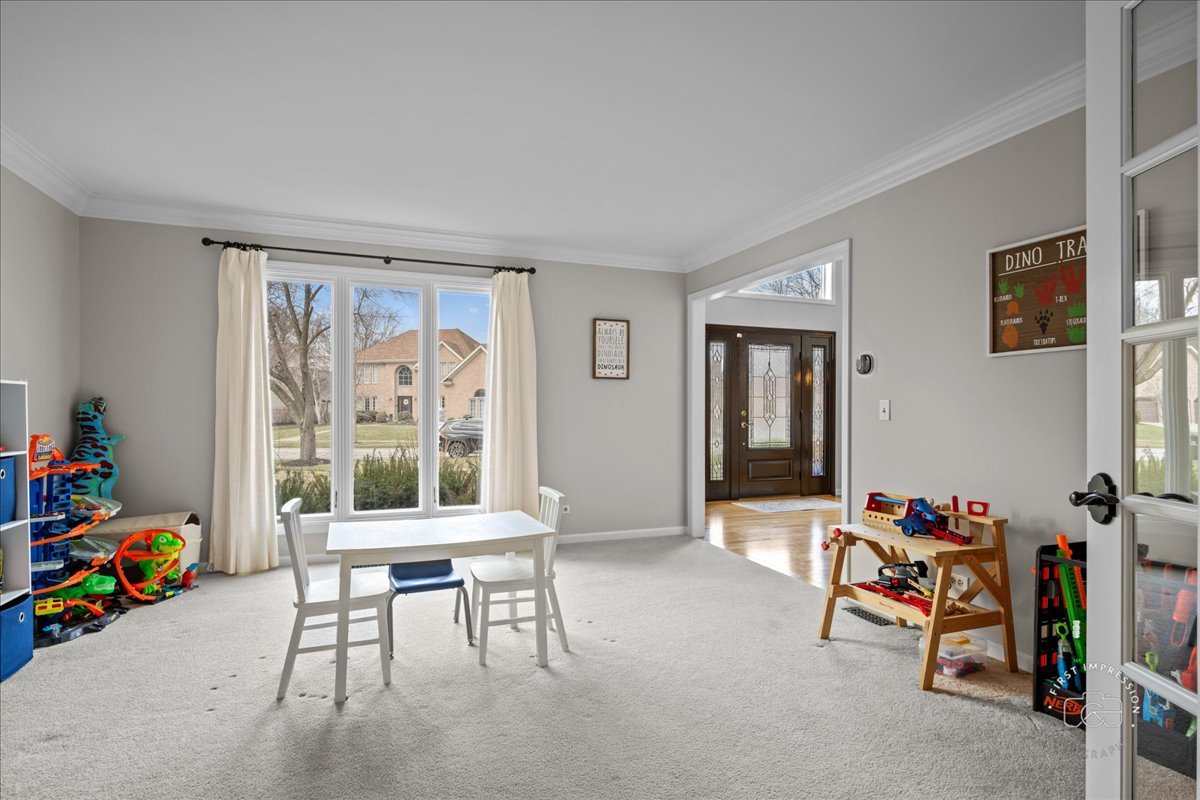 1617 Imperial Circle