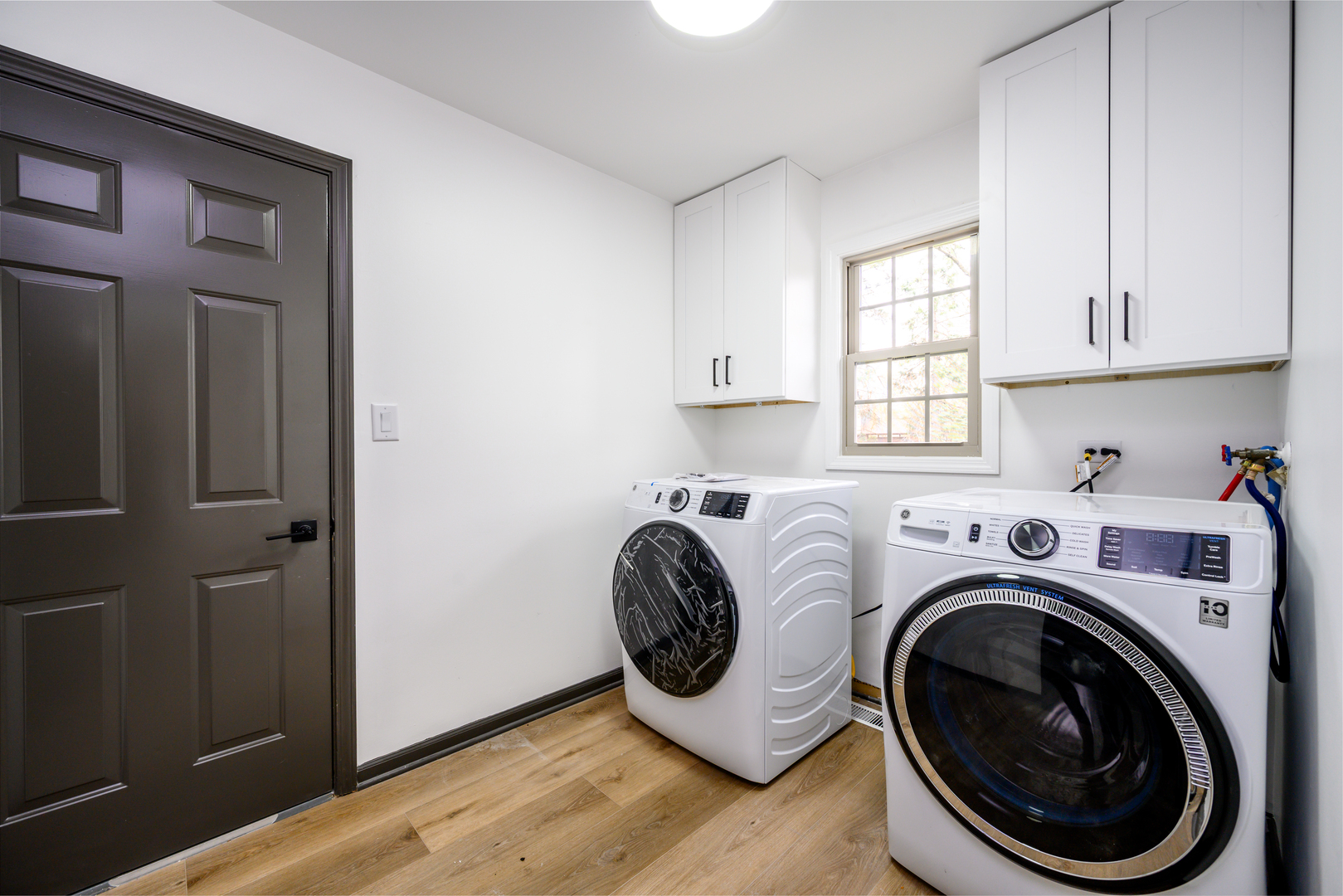 1072 S Naper Boulevard