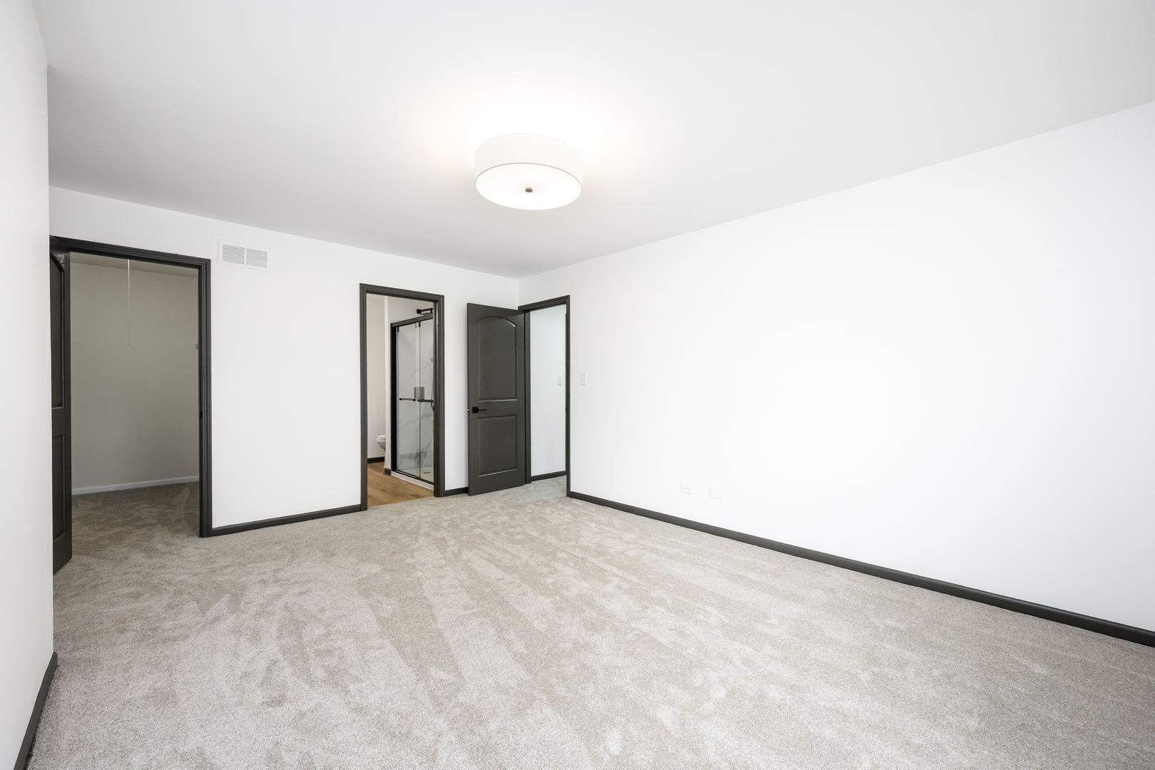 1072 S Naper Boulevard