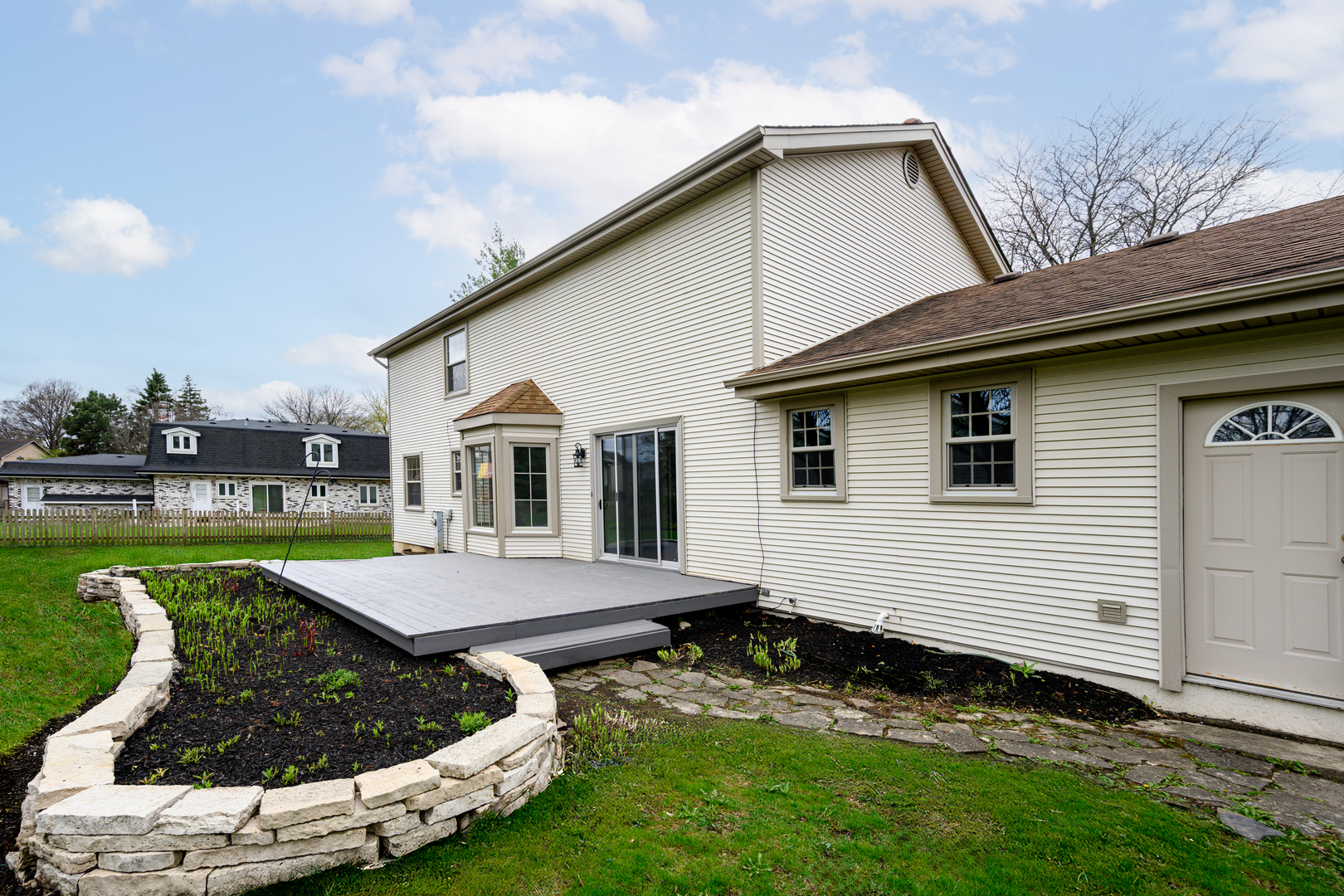 1072 S Naper Boulevard