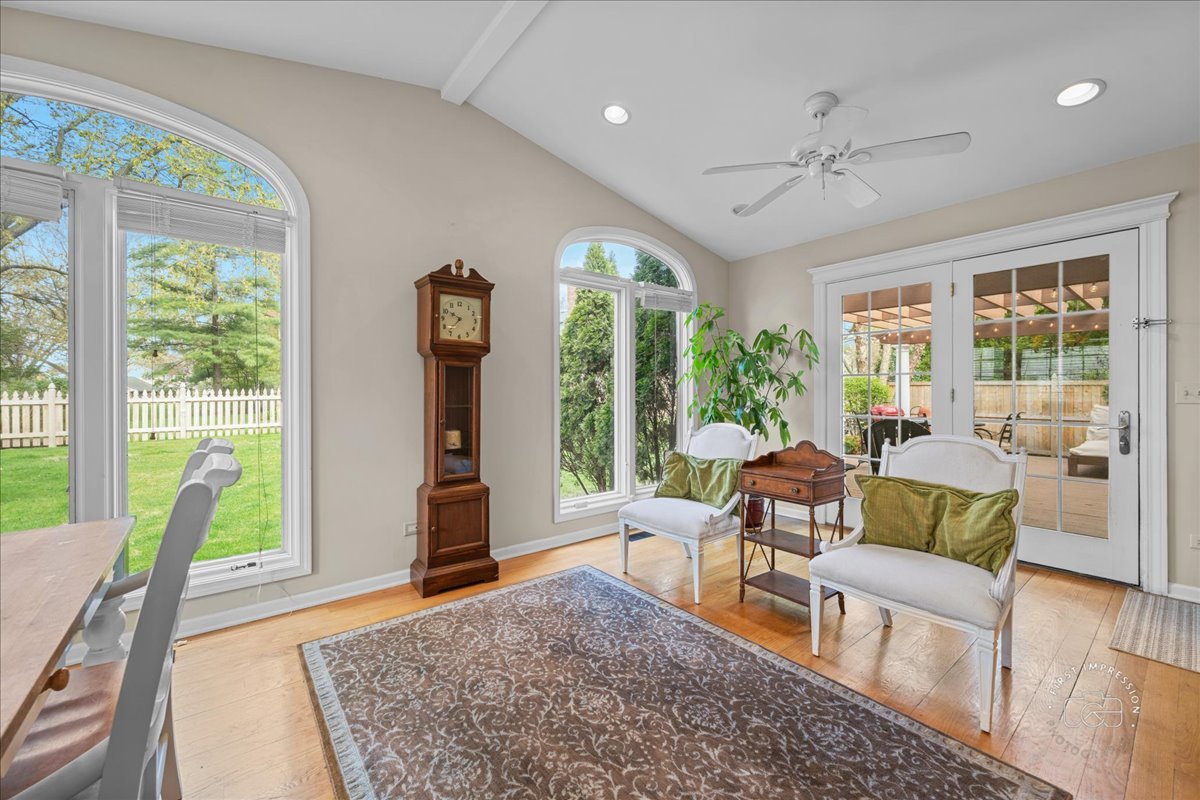 1437 Royal Saint George Drive