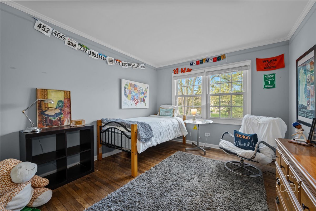 1437 Royal Saint George Drive