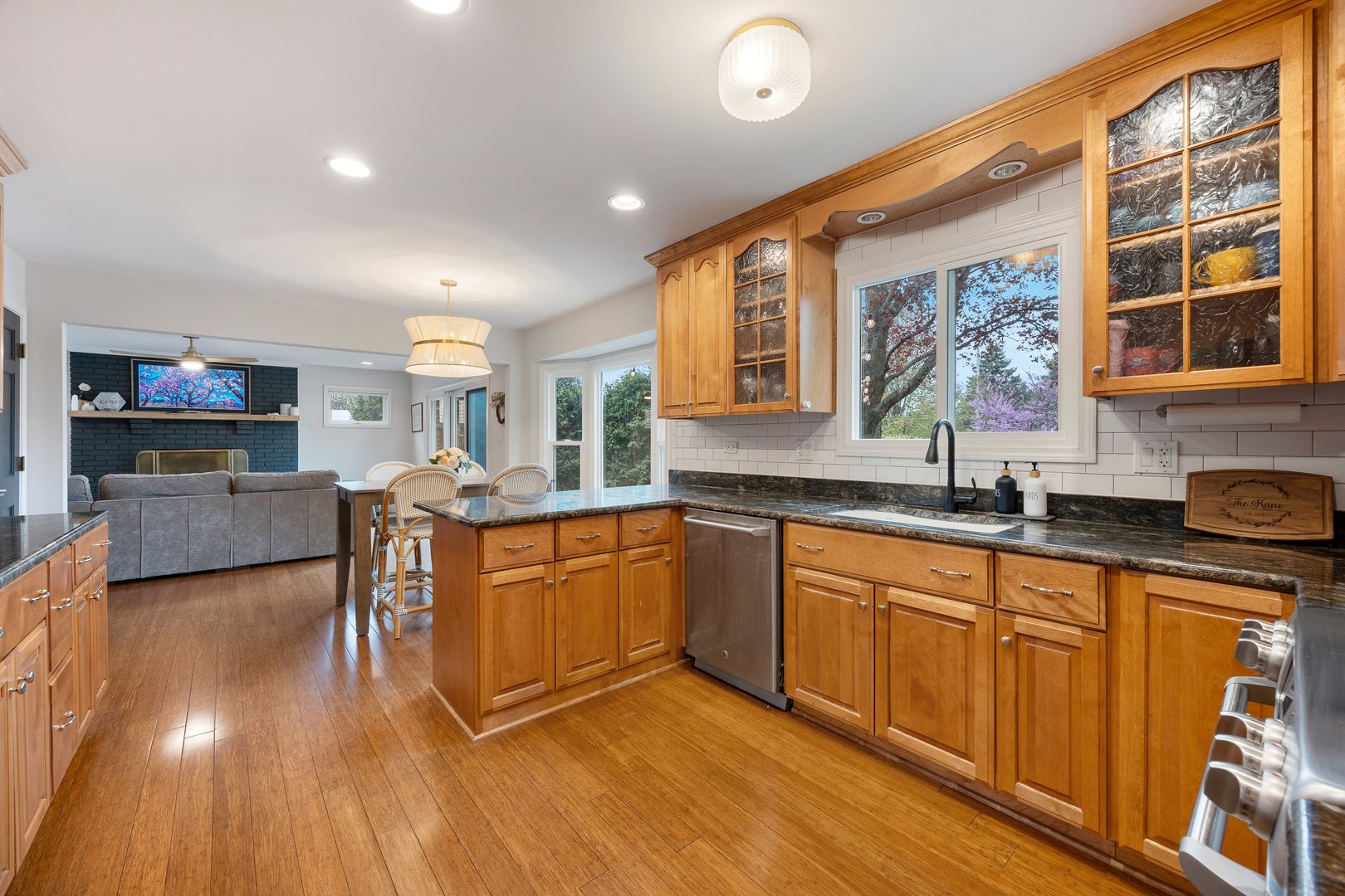 6444 Coach House Road