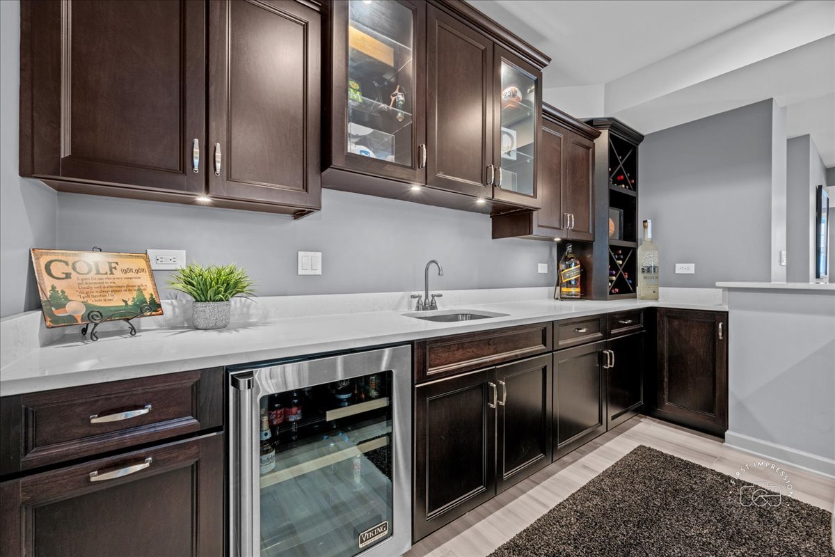 5233 Carpenter Street