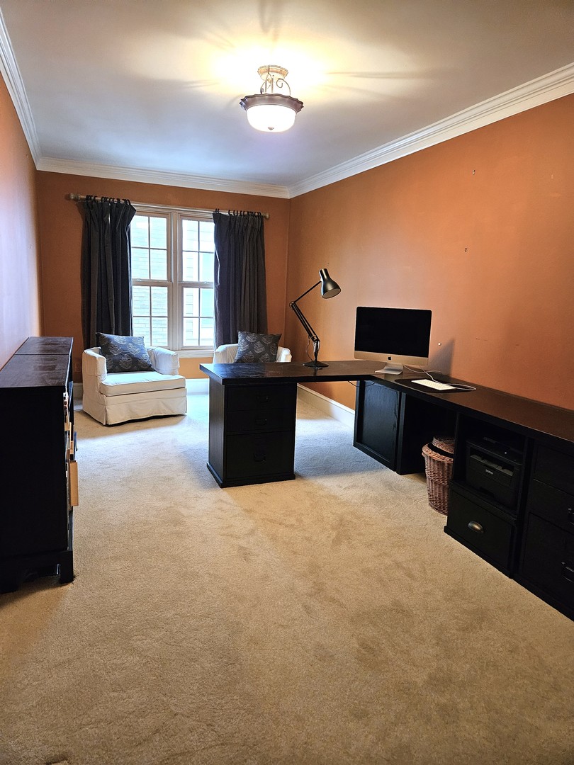 142 Whittington Course