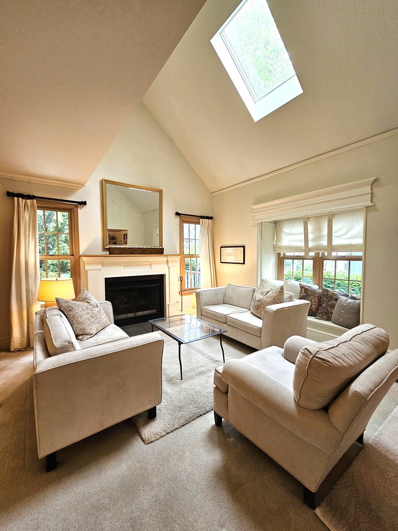 142 Whittington Course