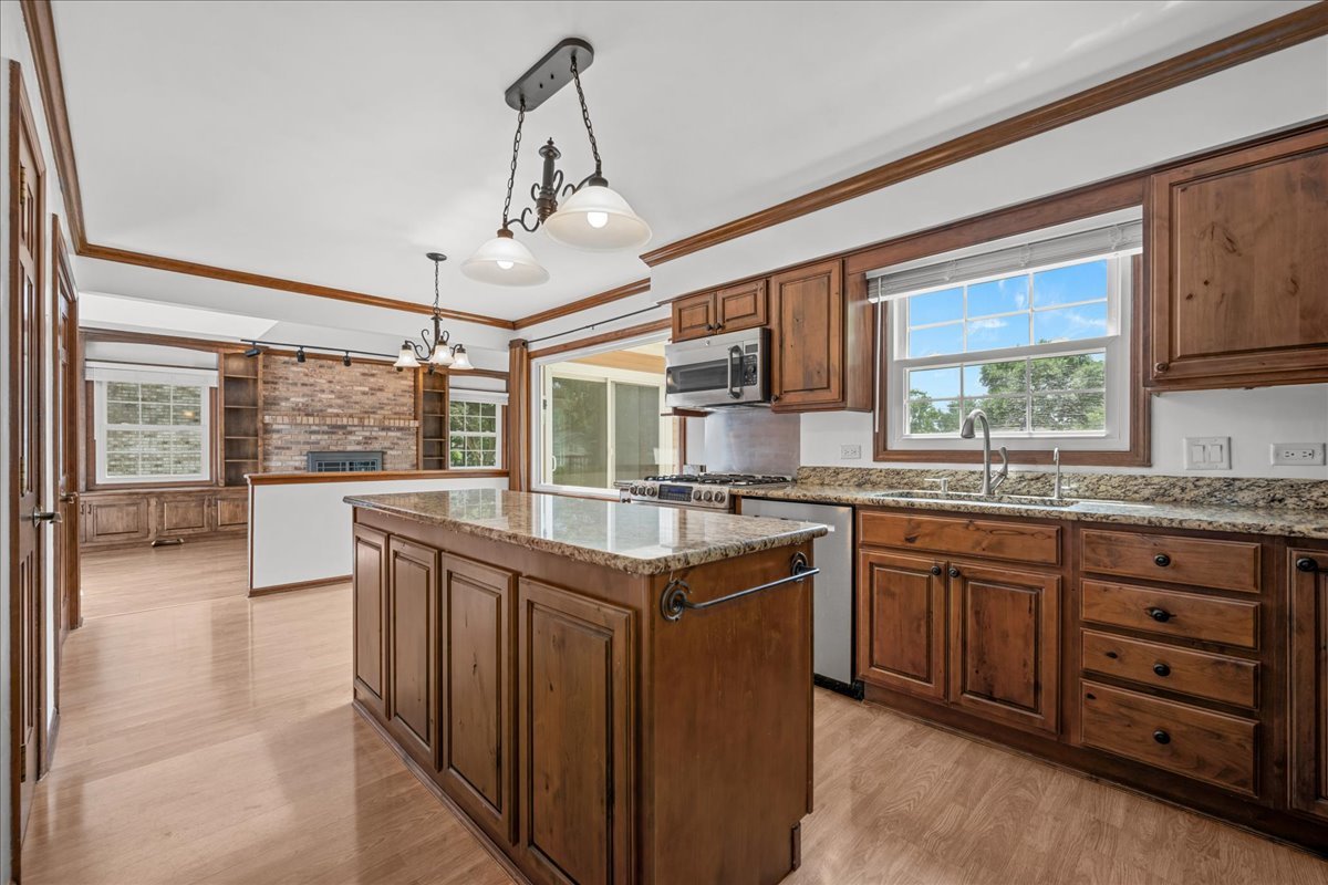 1016 Muirhead Avenue