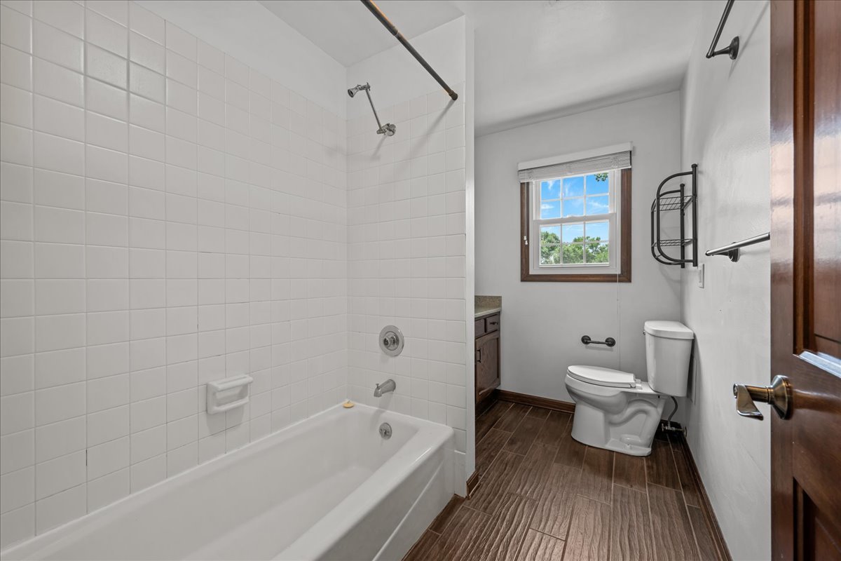 1016 Muirhead Avenue