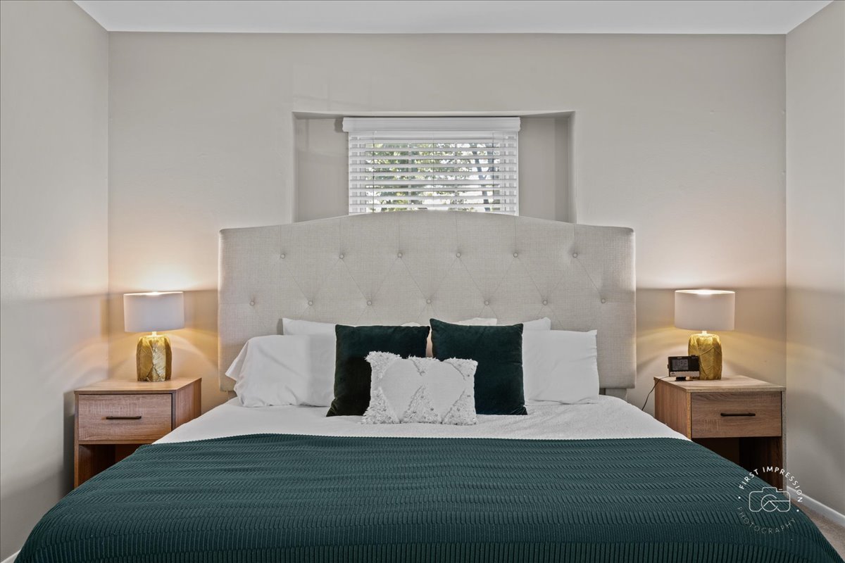 1125 Royal Saint George Drive Unit: 208