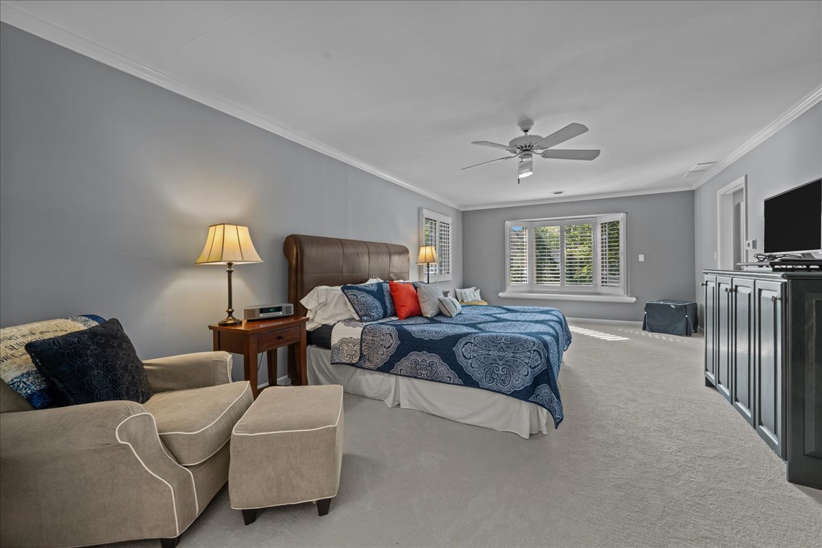 1221 N Loomis Street