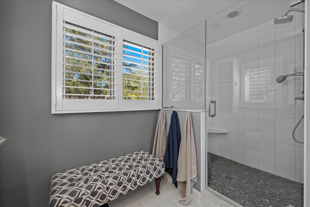 1221 N Loomis Street