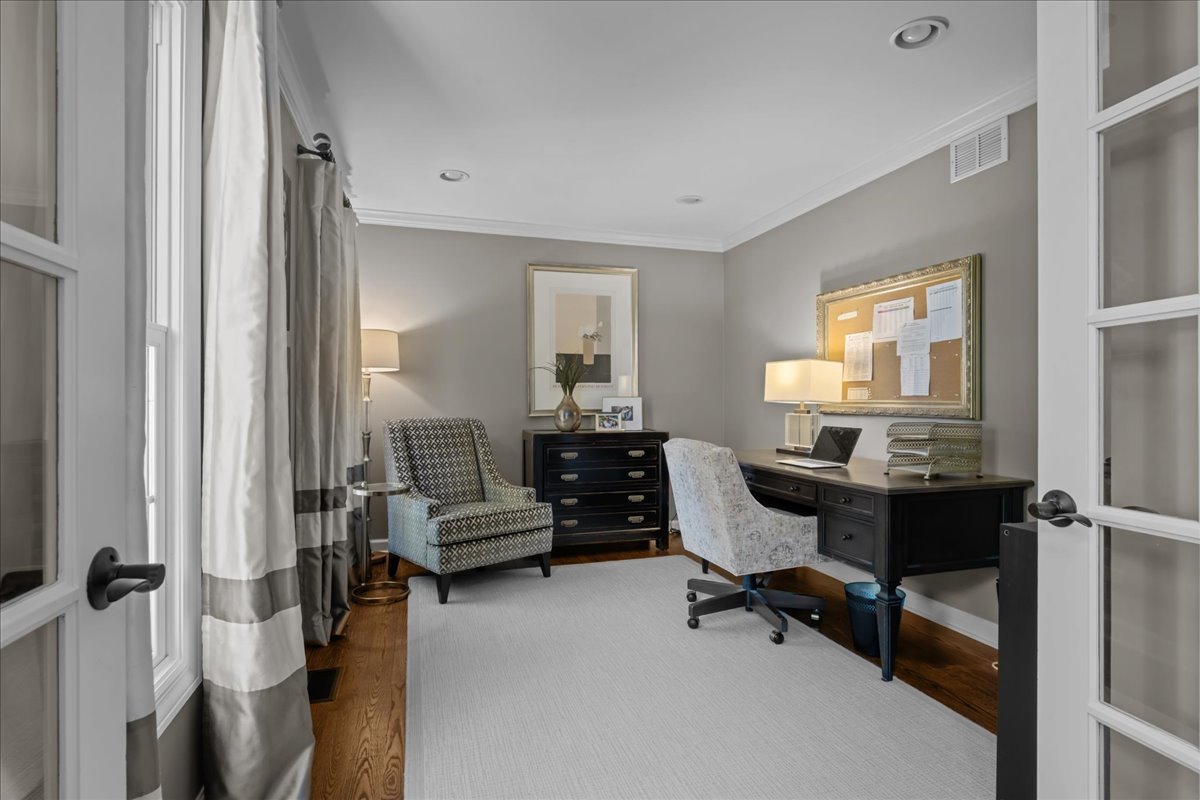 705 S Whispering Hills Drive