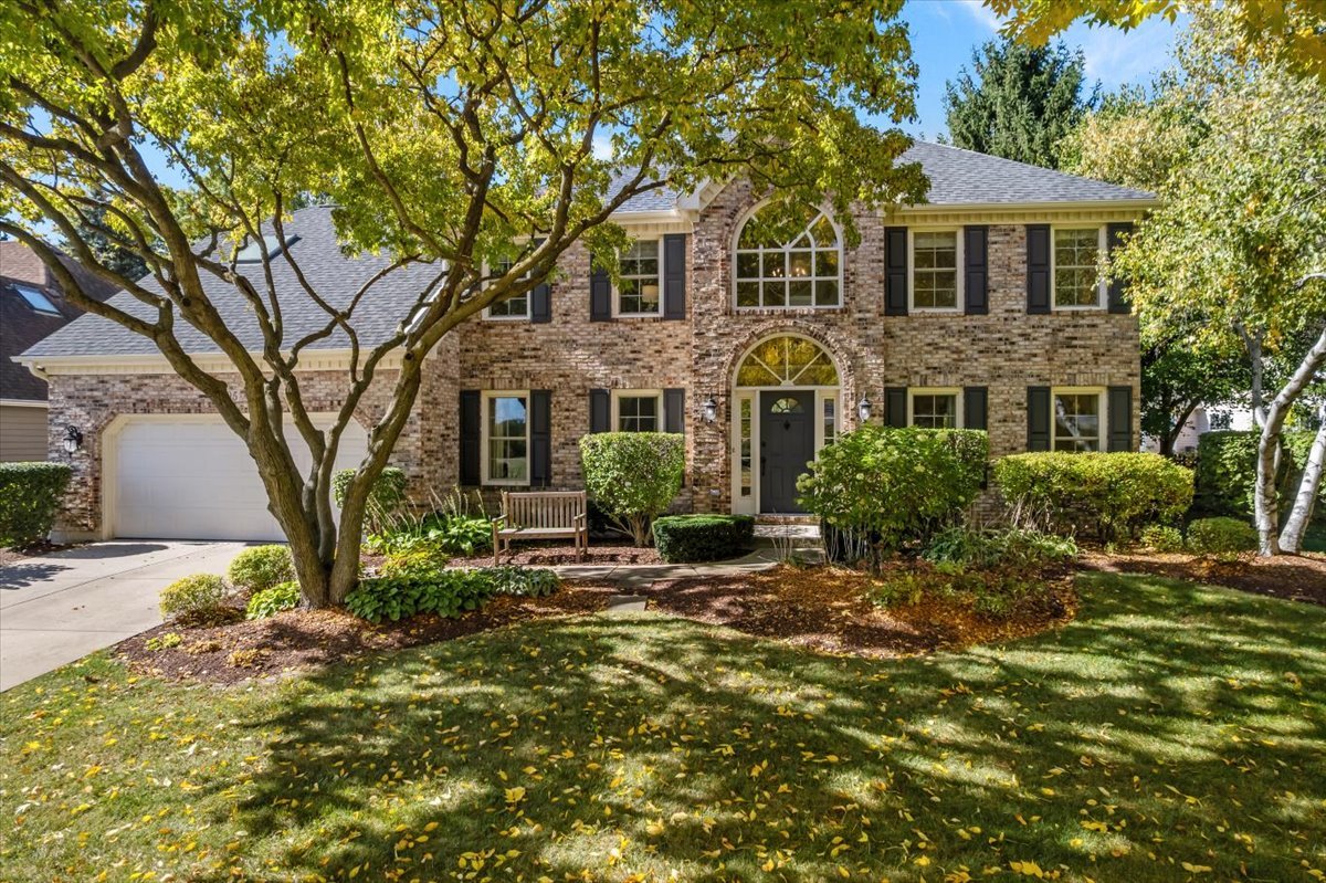 705 S Whispering Hills Drive