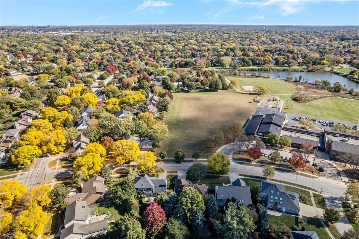 705 S Whispering Hills Drive