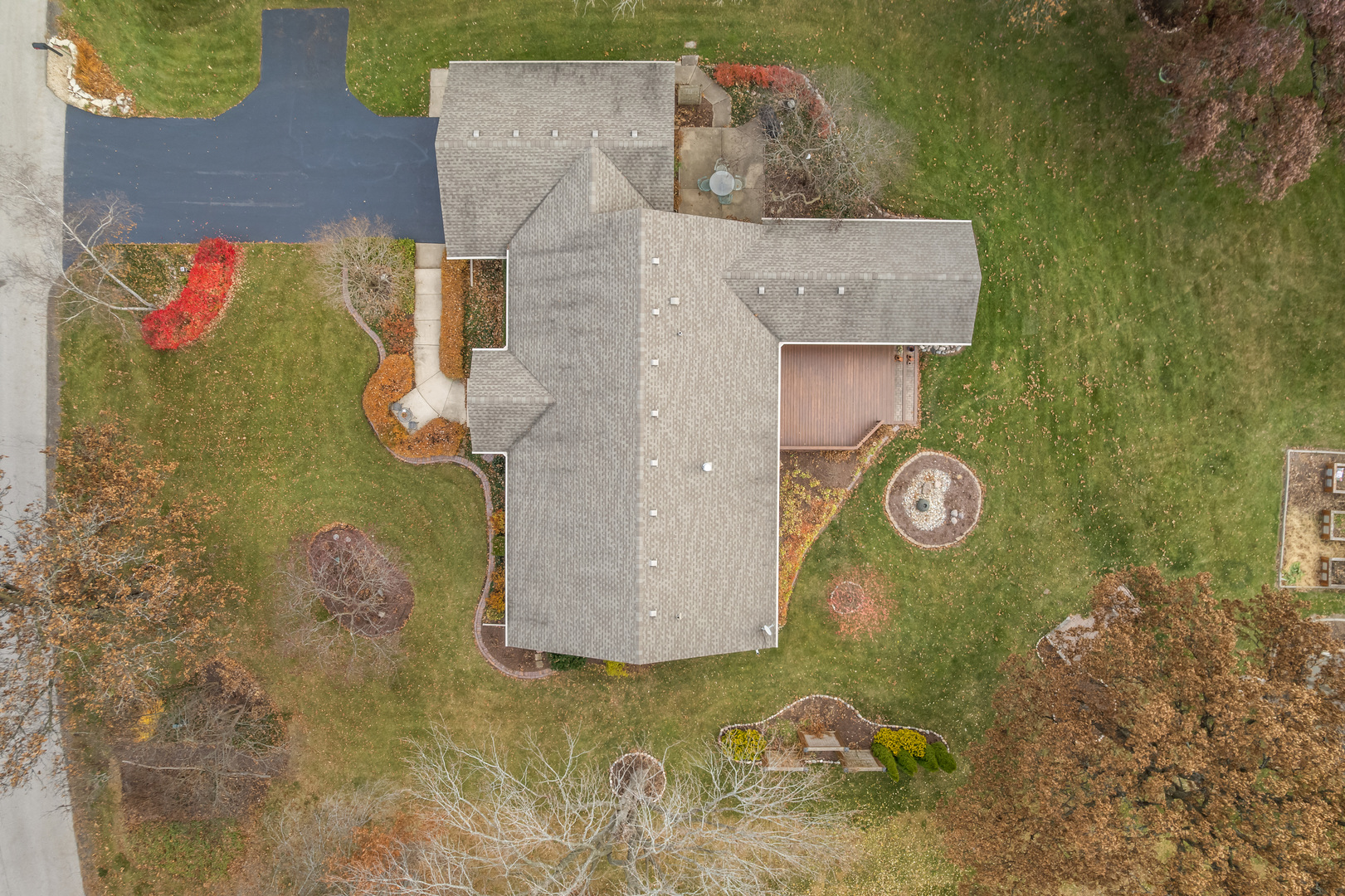 43W493 Thornapple Tree Road