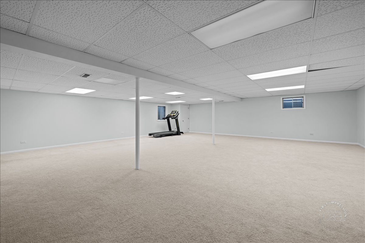 2802 Wedgewood Drive