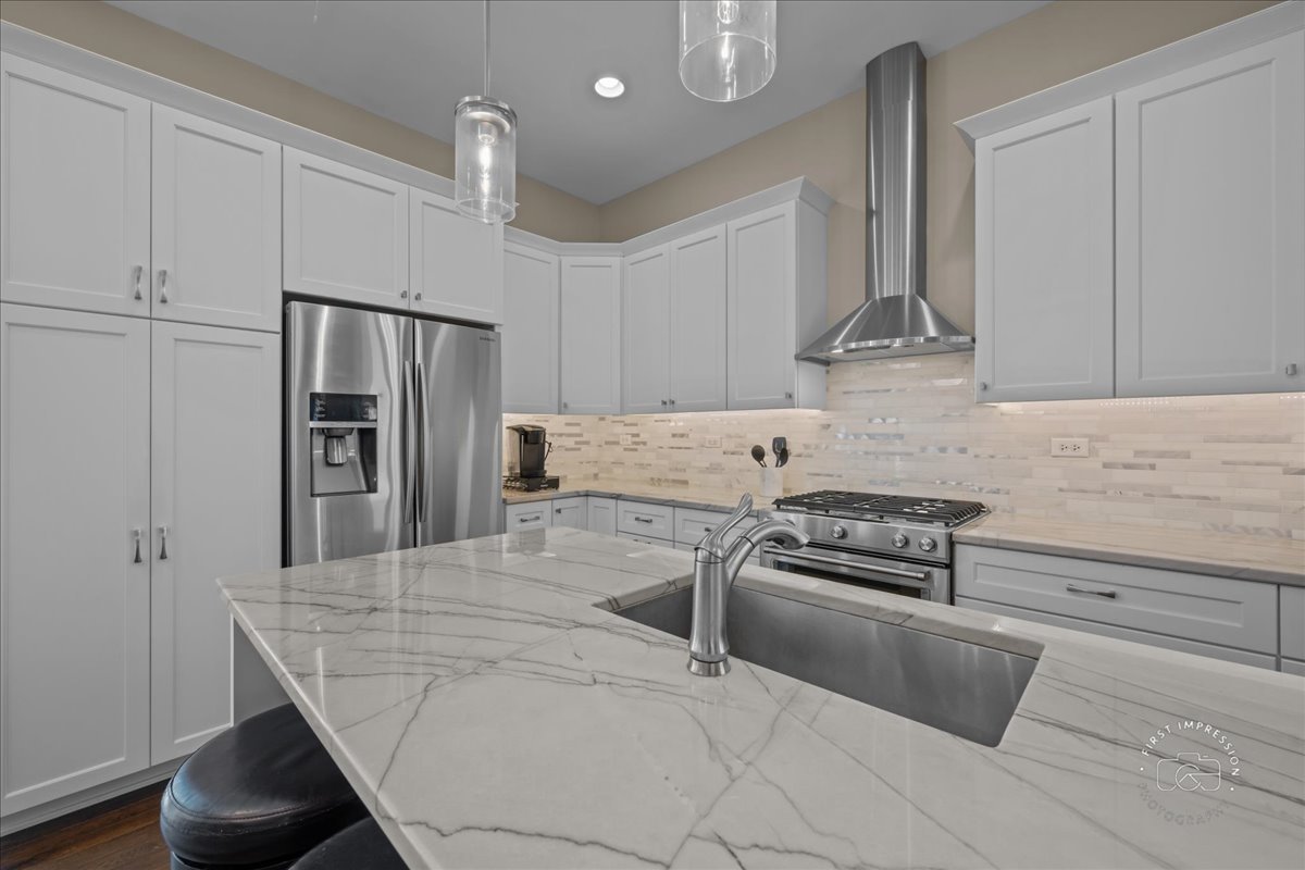 1018 Ravendale Court