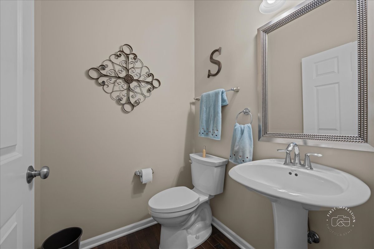 1018 Ravendale Court