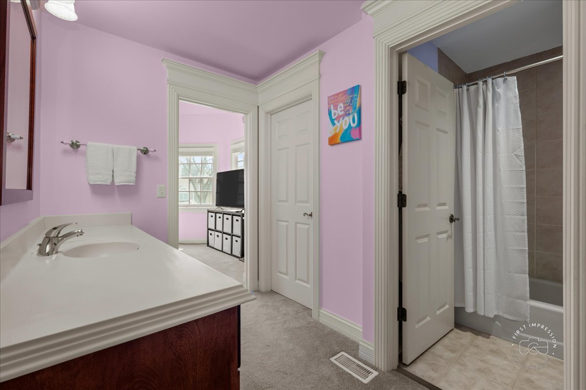 427 S Sleight Street