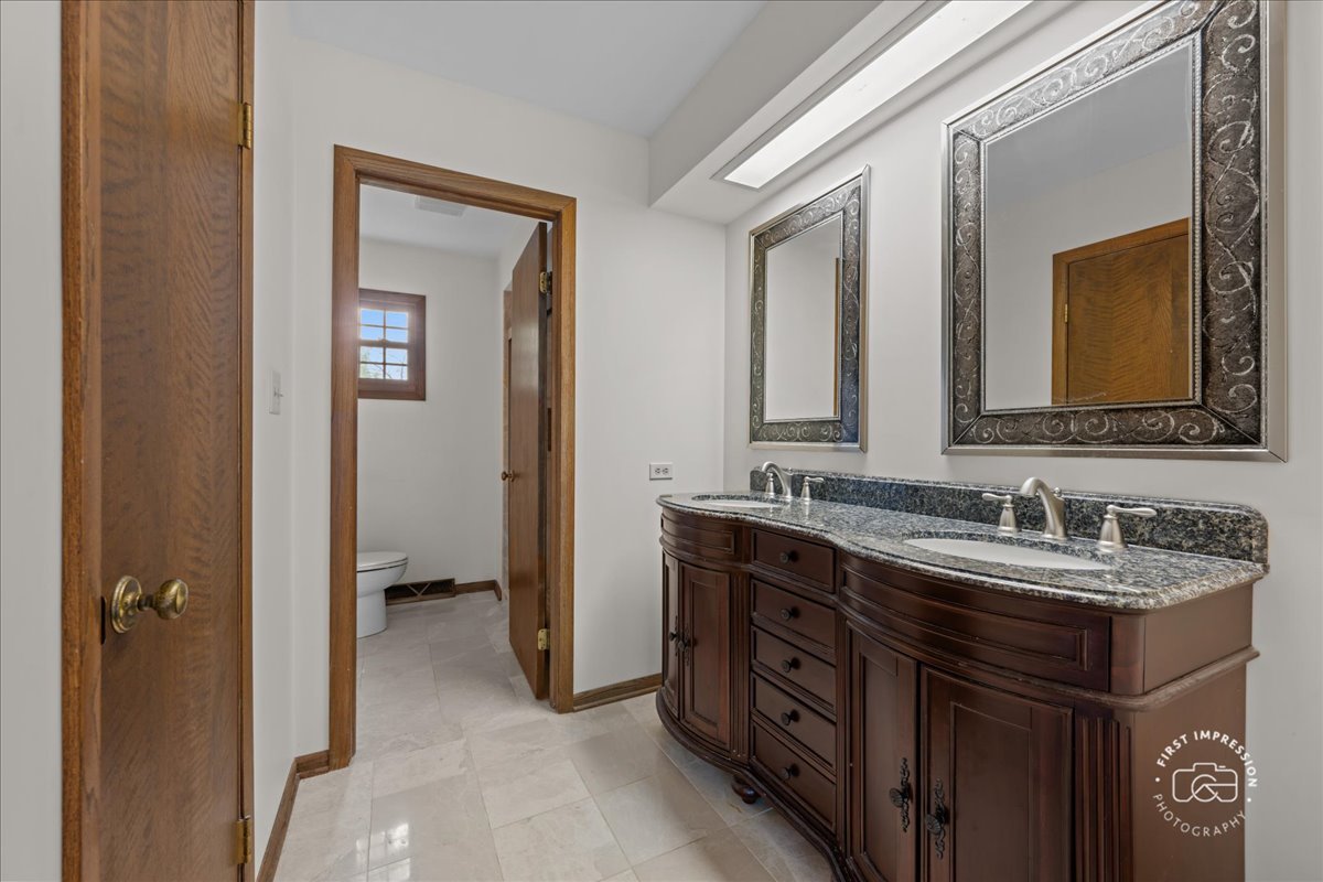 1101 W Bauer Road