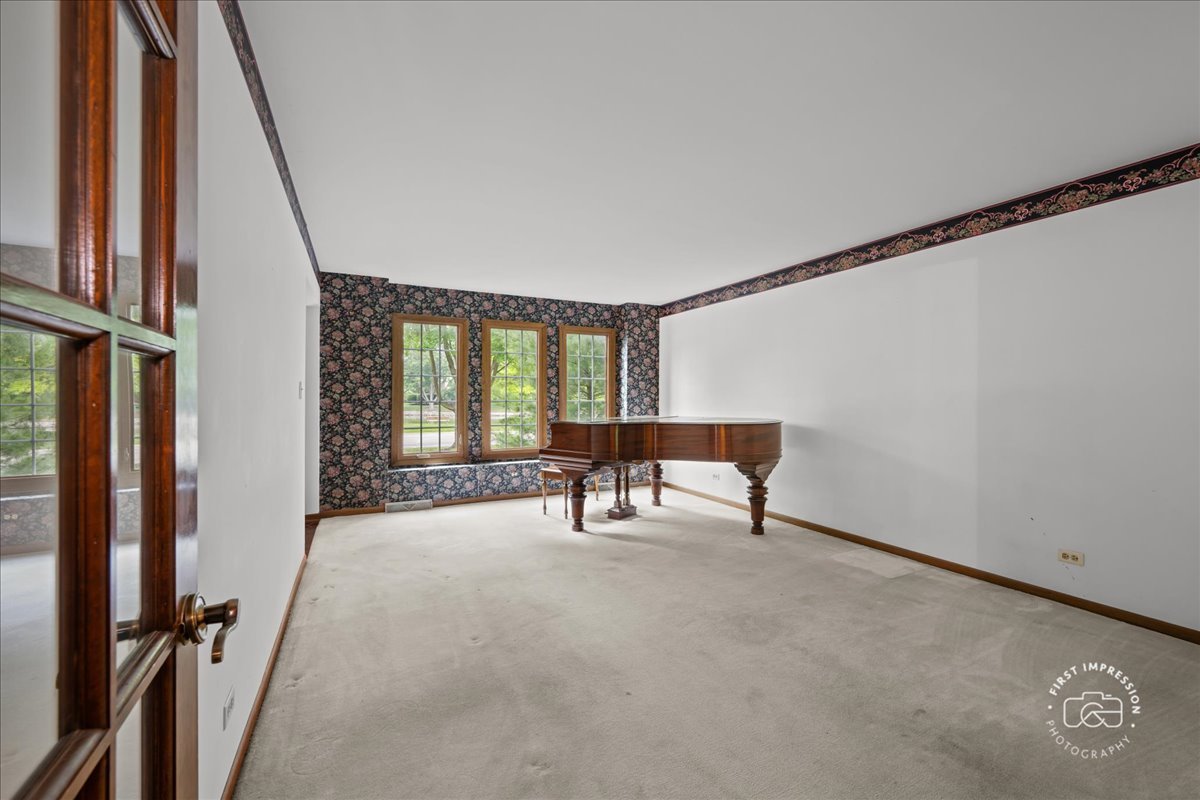 1101 W Bauer Road