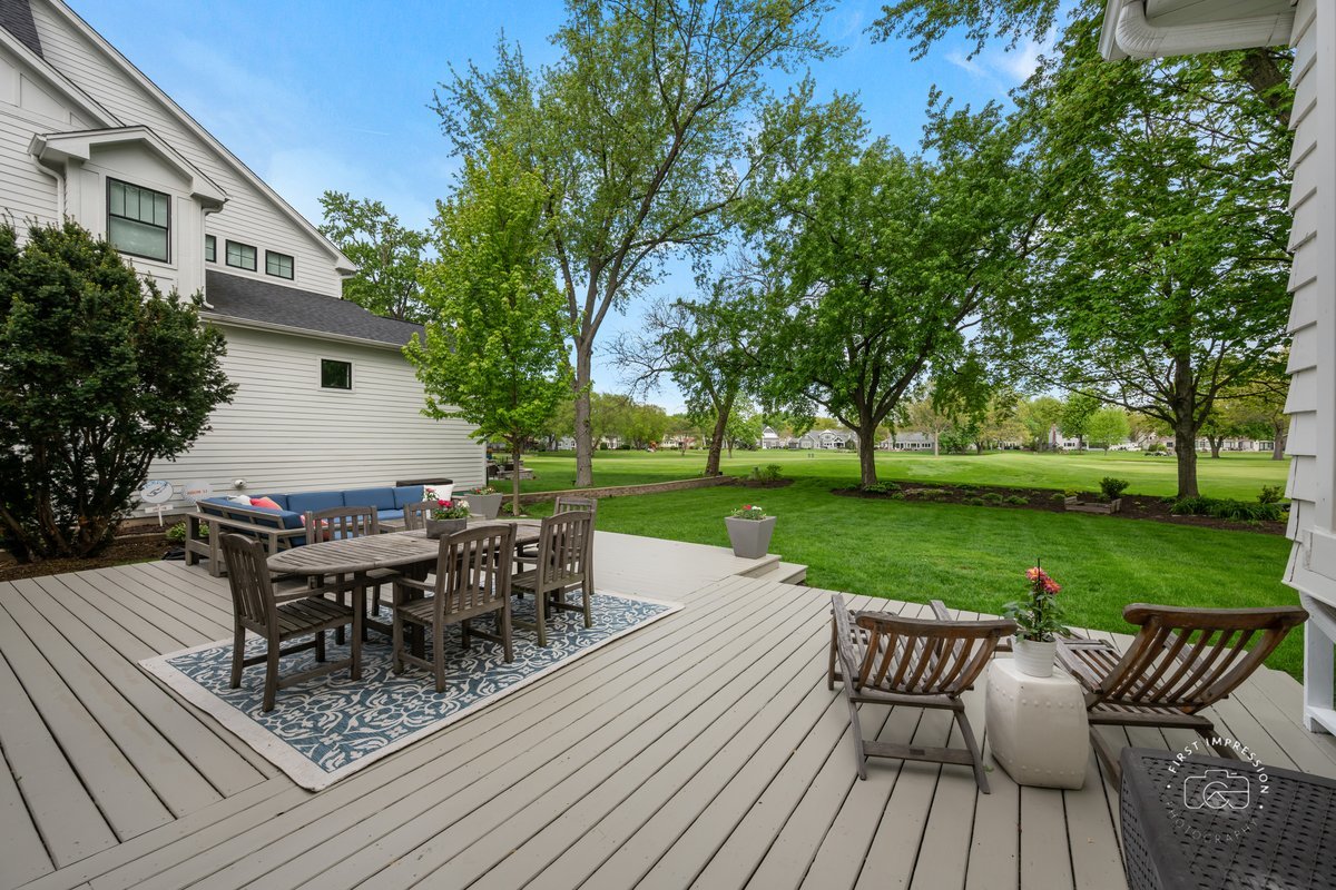 1033 Royal Saint George Drive