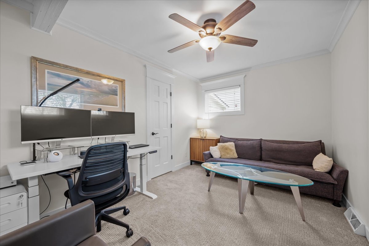 1033 Royal Saint George Drive