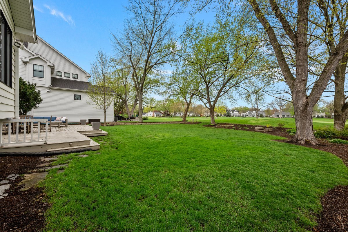 1033 Royal Saint George Drive
