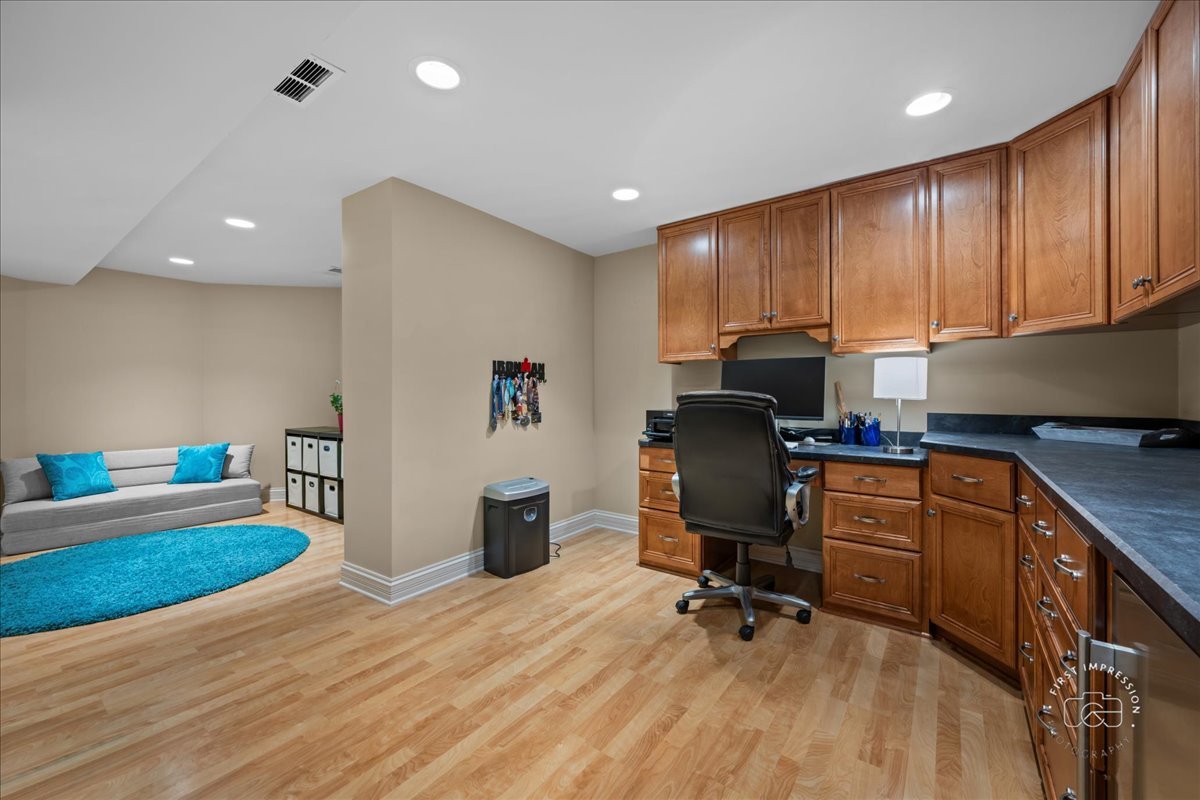 427 S Sleight Street