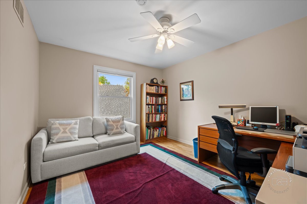 924 Royal Blackheath Court
