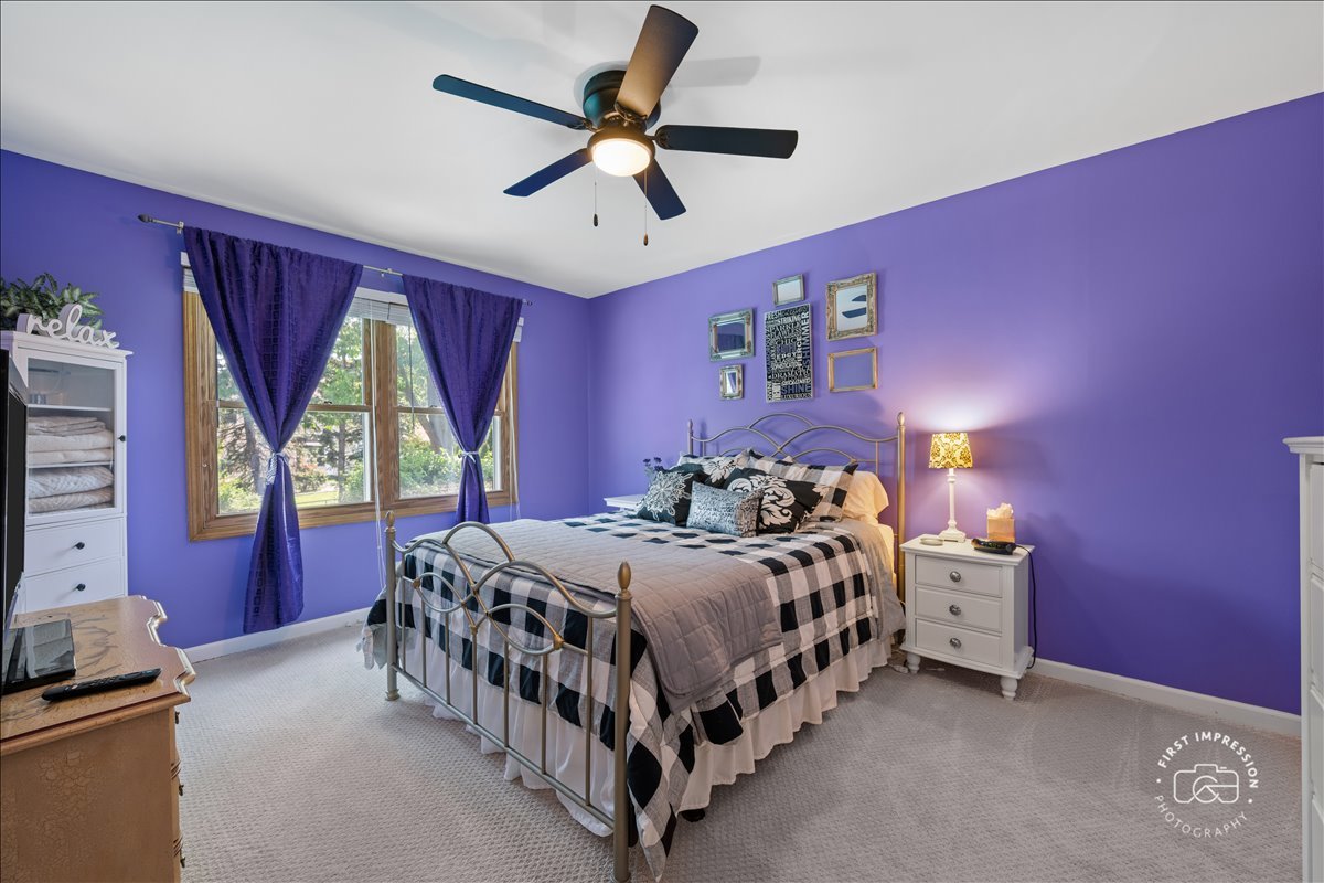 25W185 Setauket Avenue