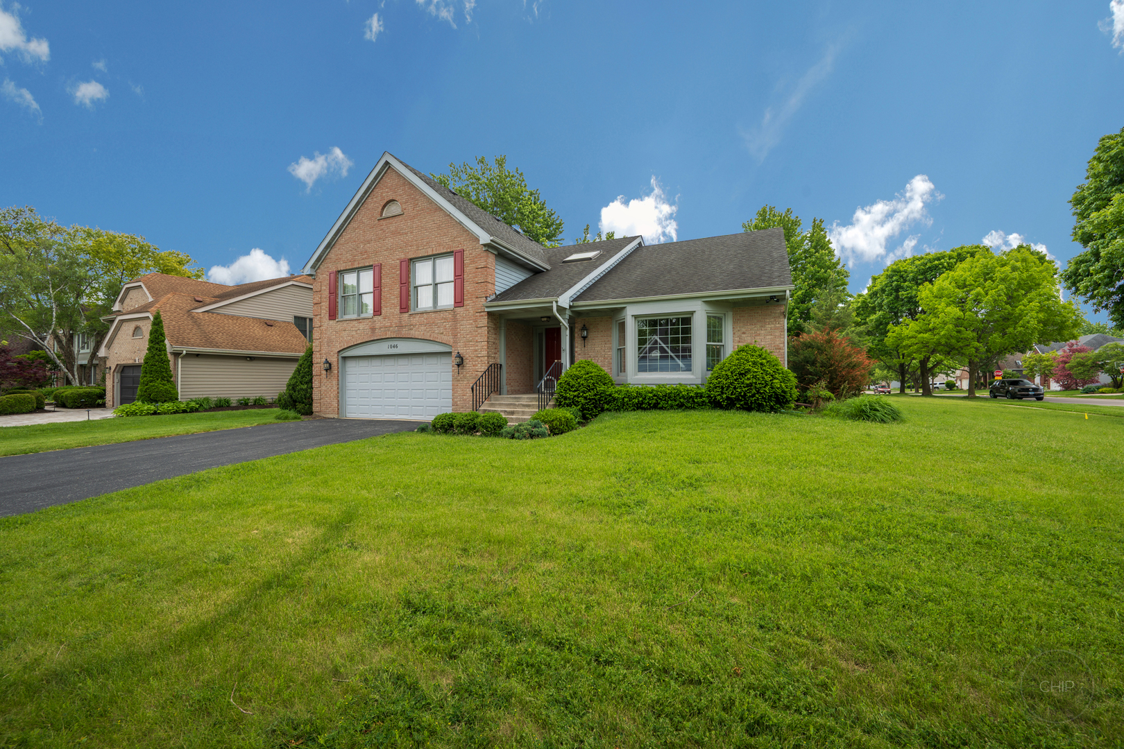 1046 E Amberwood Circle
