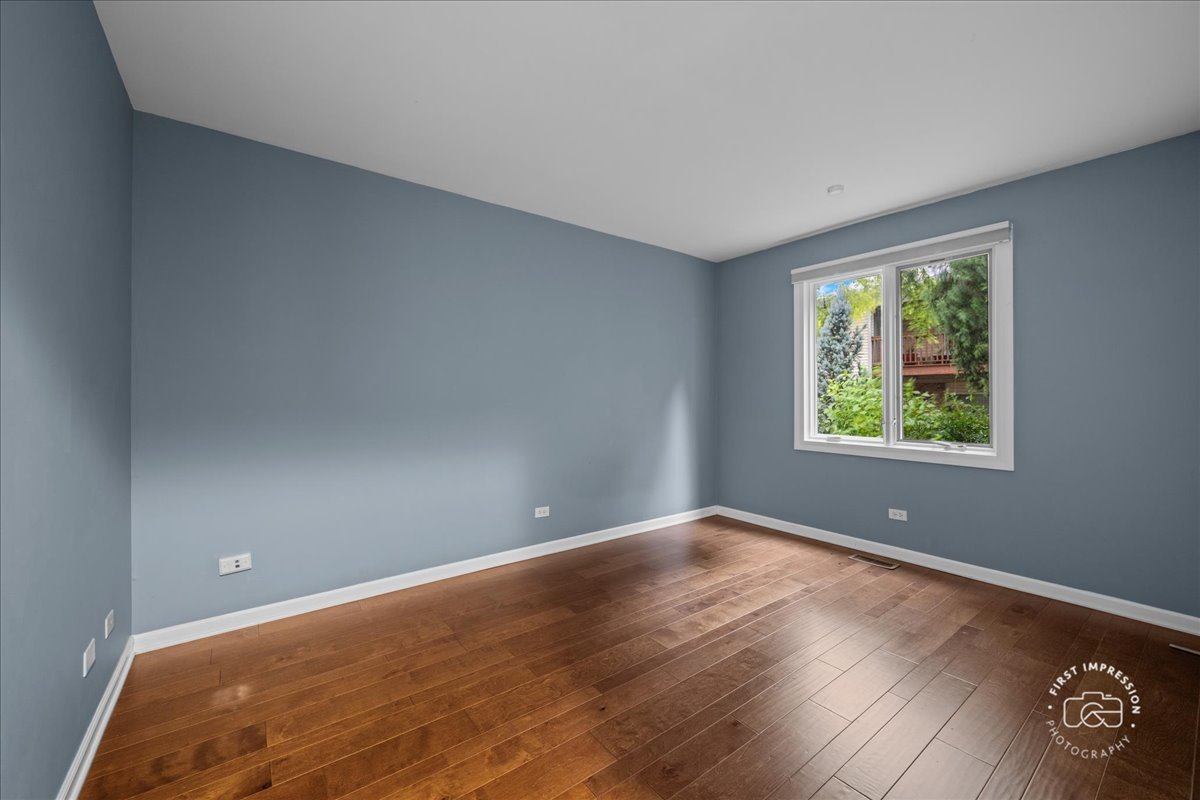 629 Dana Court Unit: B