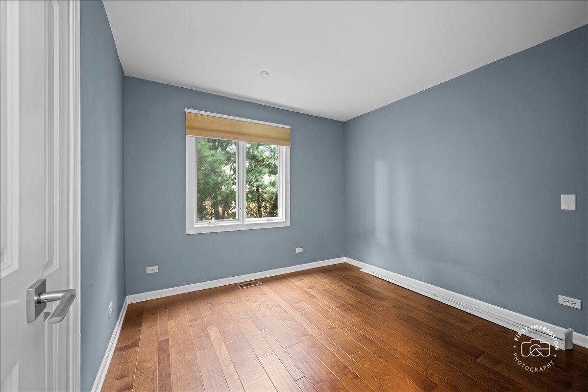 629 Dana Court Unit: B