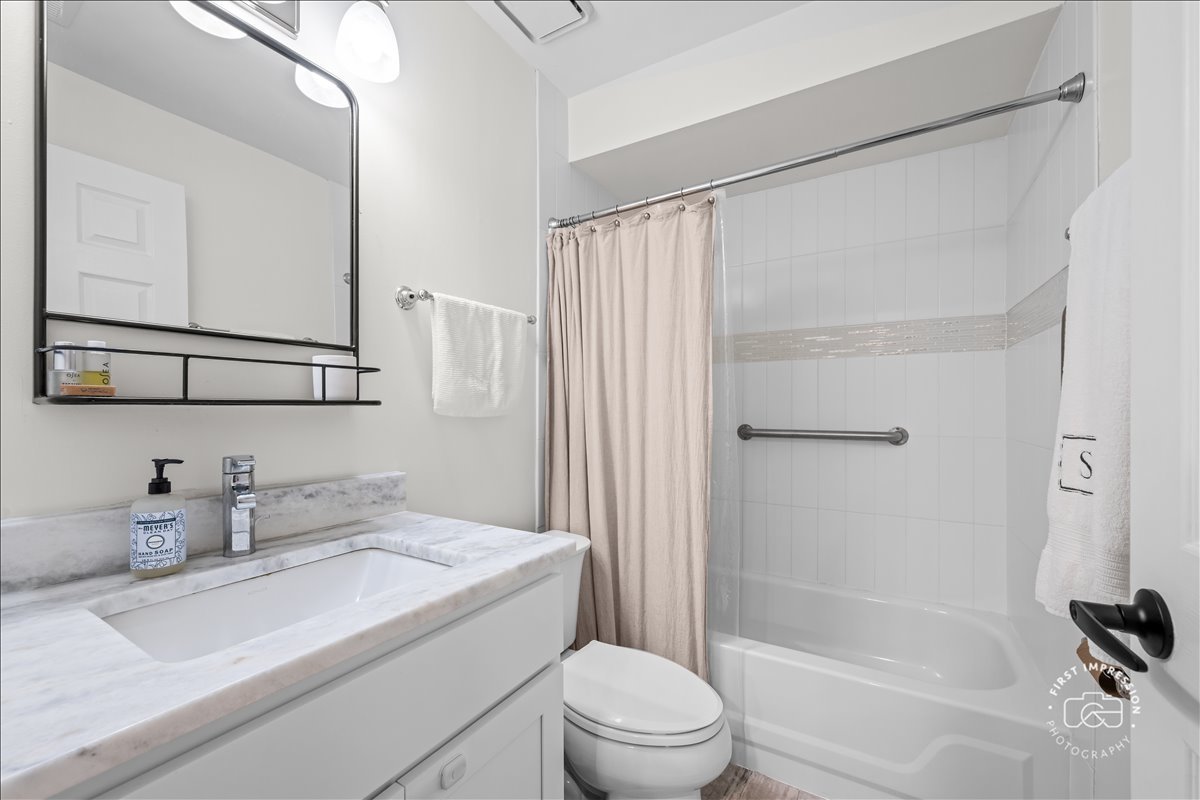 530 River Front Circle Unit: 606
