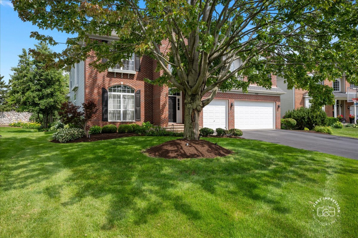 1512 Hammer Creek Court