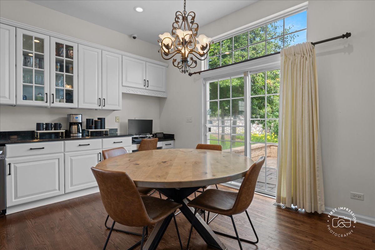 1512 Hammer Creek Court