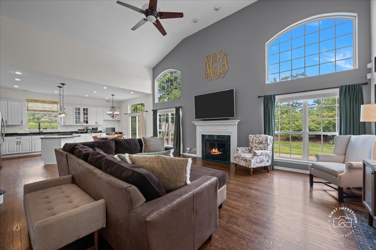 1512 Hammer Creek Court