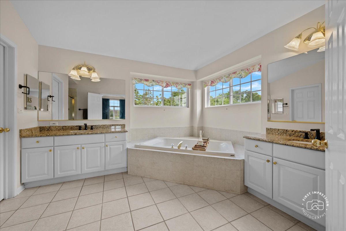 1512 Hammer Creek Court