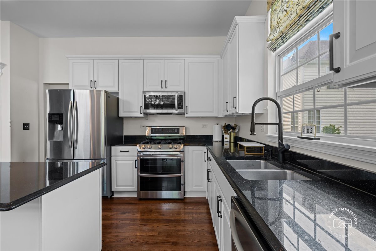 1512 Hammer Creek Court