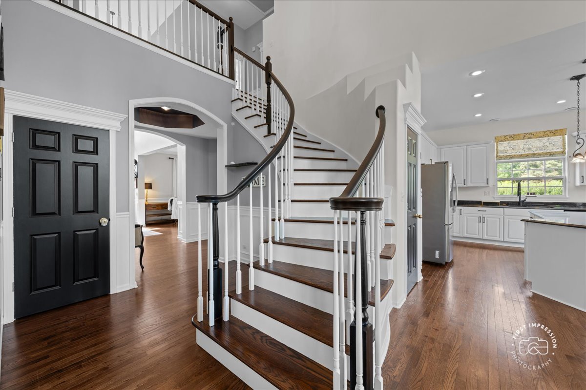 1512 Hammer Creek Court