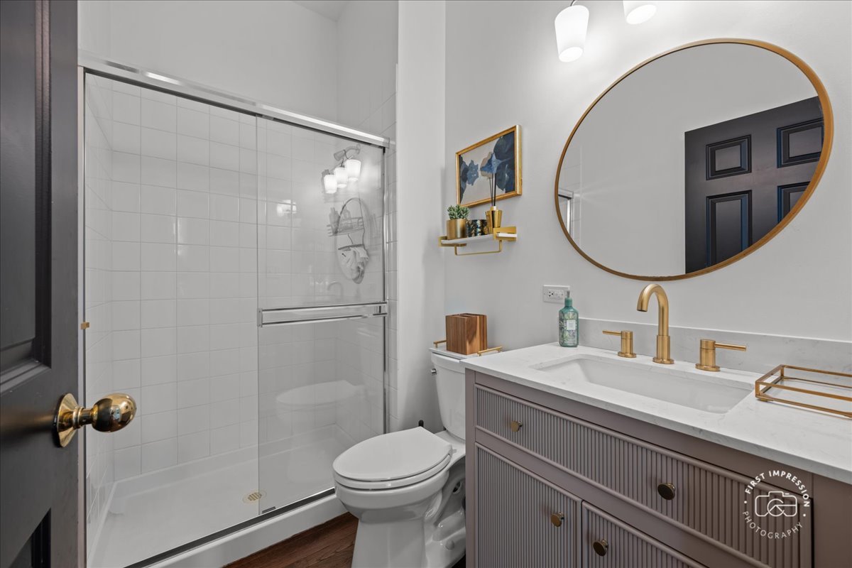 1512 Hammer Creek Court